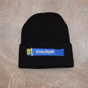 Fortnite beanie* FREE STICKER*